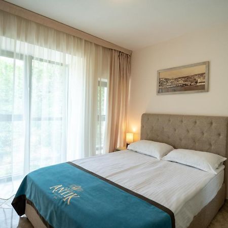 Antik Apartments Balchik Exterior foto