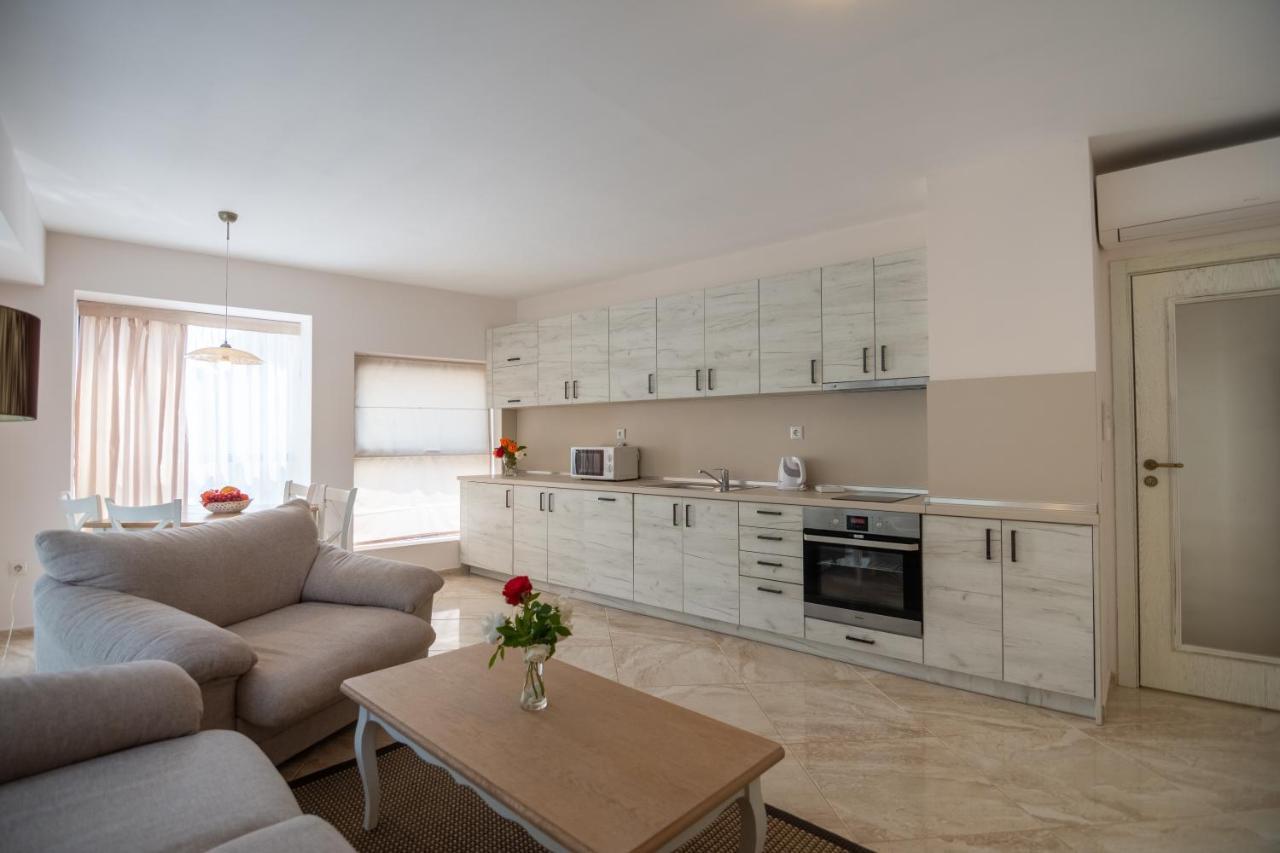 Antik Apartments Balchik Exterior foto