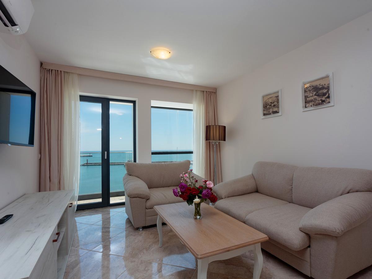 Antik Apartments Balchik Exterior foto